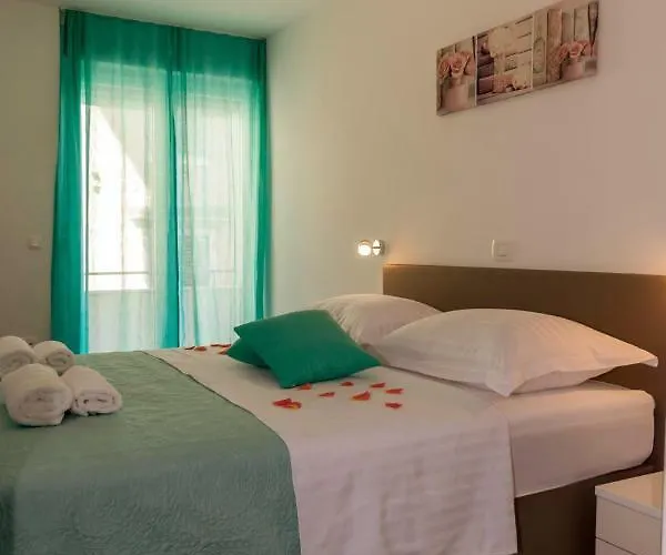 Silvia Apartamento Zadar